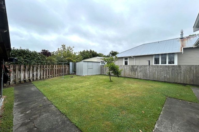 Photo of property in 44 Avenue Road, Greenmeadows, Napier, 4112