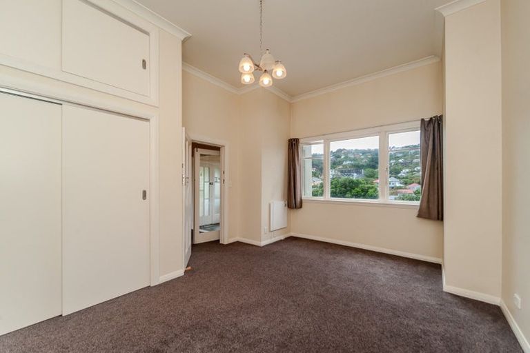 Photo of property in 1/126 The Parade, Island Bay, Wellington, 6023