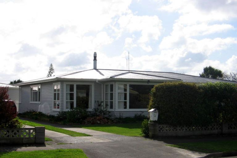 Photo of property in 35 Paisley Street, Awapuni, Palmerston North, 4412