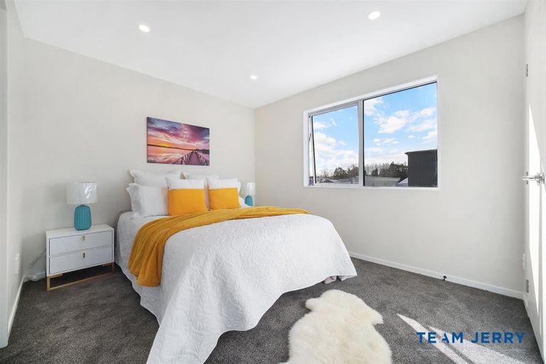 Photo of property in 2 Heihei Street, Papakura, 2110