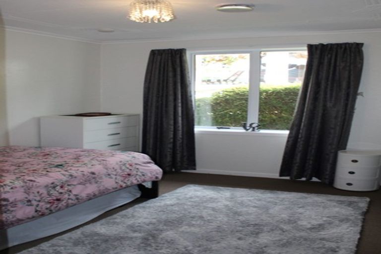 Photo of property in 102 Centennial Avenue, Helensburgh, Dunedin, 9010