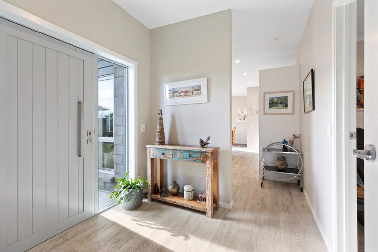 Photo of property in 19 Piata Street, Papamoa Beach, Papamoa, 3118