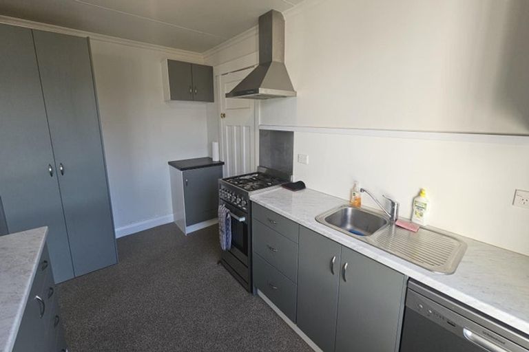 Photo of property in 7 French Street, Moturoa, New Plymouth, 4310