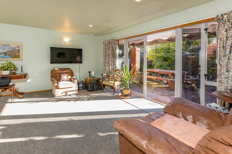 Photo of property in 104 Hamilton Avenue, Ilam, Christchurch, 8041