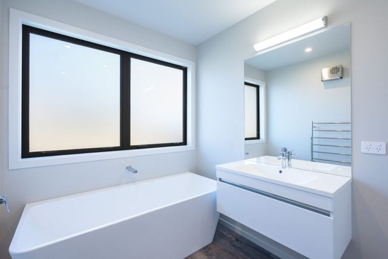 Photo of property in 30 Huntaway Close, Stoke, Nelson, 7011