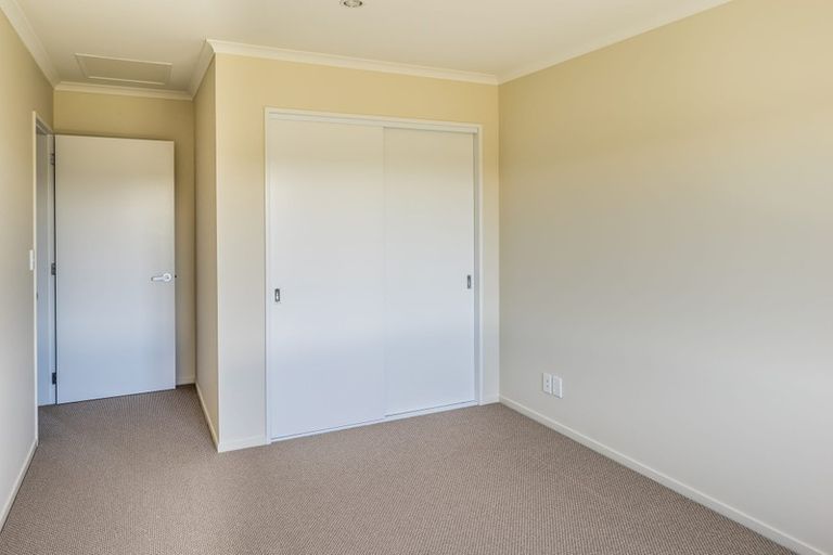 Photo of property in 223 Mark Avenue, Grenada Village, Wellington, 6037