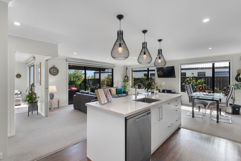 Photo of property in 1 Carrick Place, Mosgiel, 9024