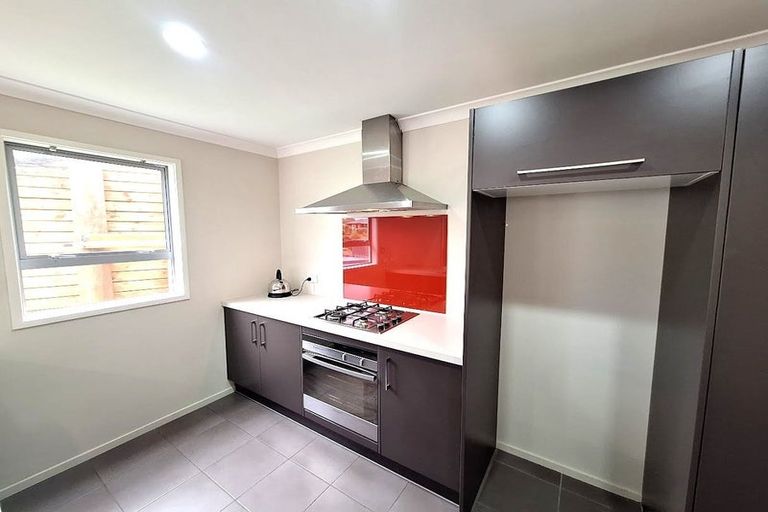 Photo of property in 82a Kirton Drive, Riverstone Terraces, Upper Hutt, 5018
