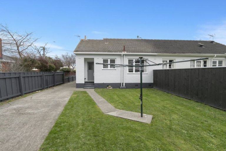 Photo of property in 4 Treadwell Street, Naenae, Lower Hutt, 5011