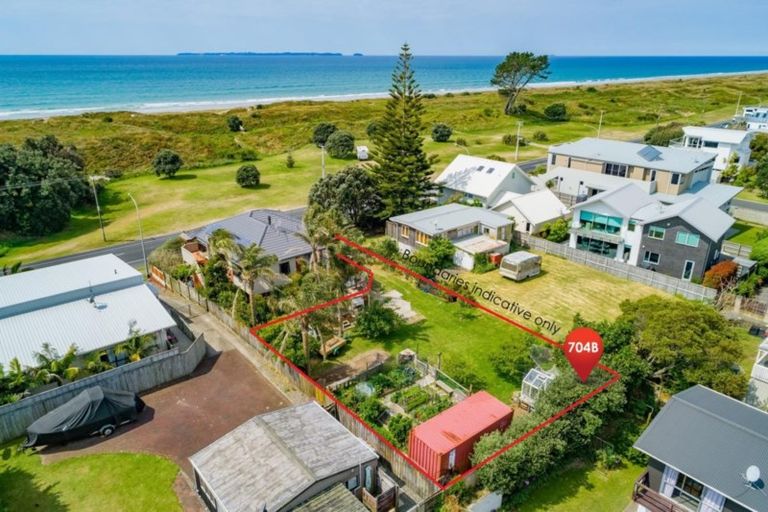Photo of property in 704b Papamoa Beach Road, Papamoa Beach, Papamoa, 3118
