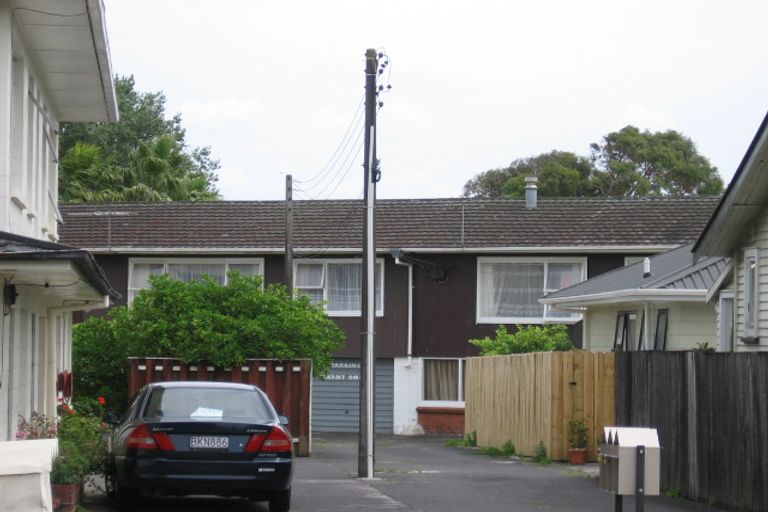 Photo of property in 1/17 Elm Street, Avondale, Auckland, 1026