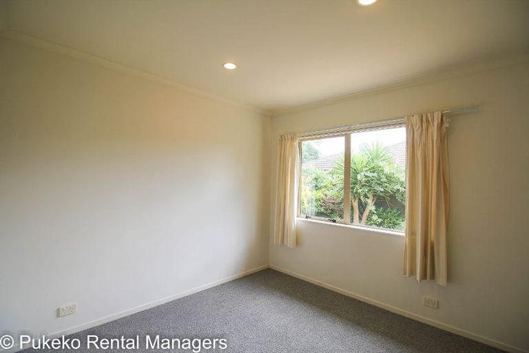 Photo of property in 6 Blackwood Drive, Wattle Downs, Auckland, 2103