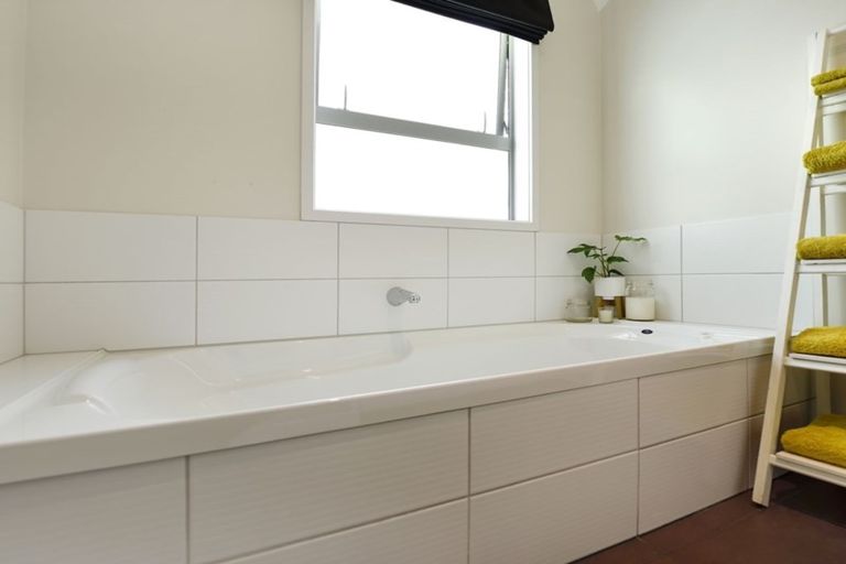 Photo of property in 21 Suter Street, Stoke, Nelson, 7011