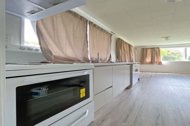 Photo of property in 15 Wharf Road, Albany, Auckland, 0632