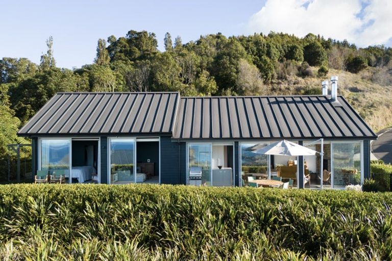 Photo of property in 15 Ngapera Way, Omori, Turangi, 3381