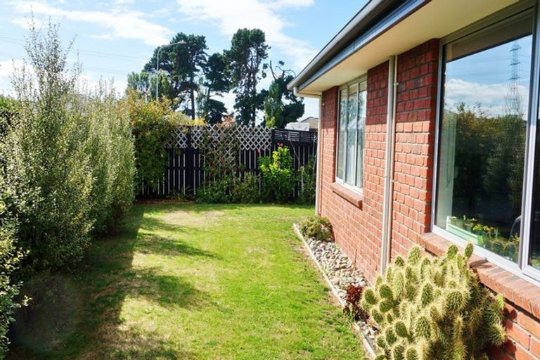 Photo of property in 48 Bayswater Crescent, Bromley, Christchurch, 8062