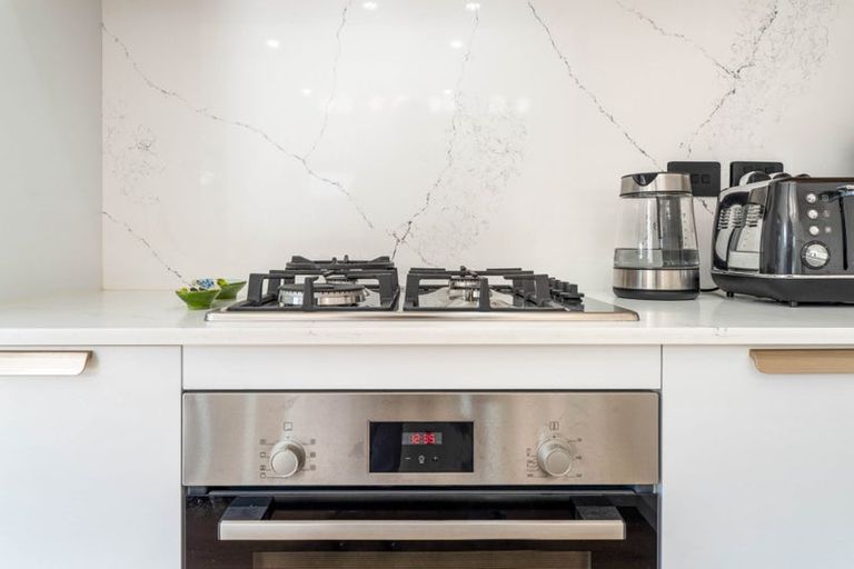 Photo of property in 13f Purata Place, Mangere Bridge, Auckland, 2022