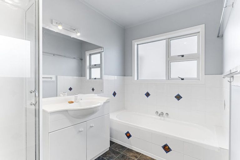 Photo of property in 178 Huatoki Street, Upper Vogeltown, New Plymouth, 4310