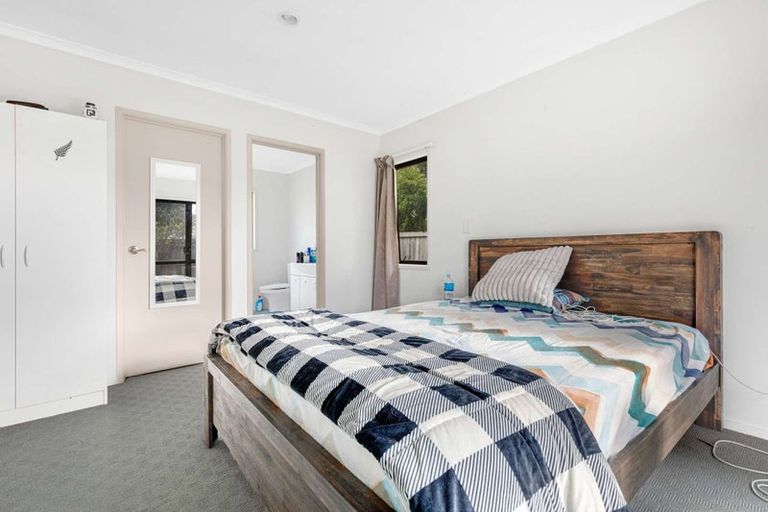 Photo of property in 4 Owhatiura Drive, Lynmore, Rotorua, 3010