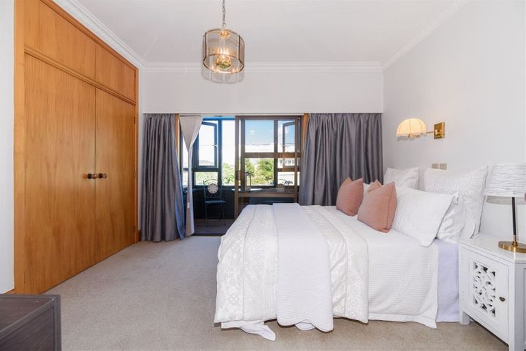 Photo of property in 8 Tui Street, Torbay, Auckland, 0630