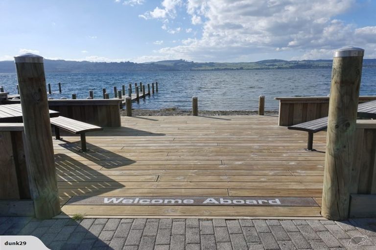 Photo of property in 20 Kurapoto Lane, Rainbow Point, Taupo, 3330