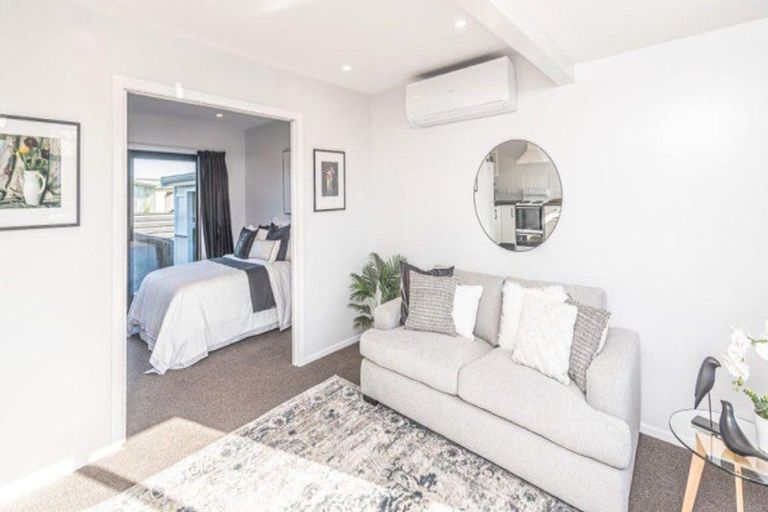 Photo of property in 1 Kupe Place, Castlecliff, Whanganui, 4501