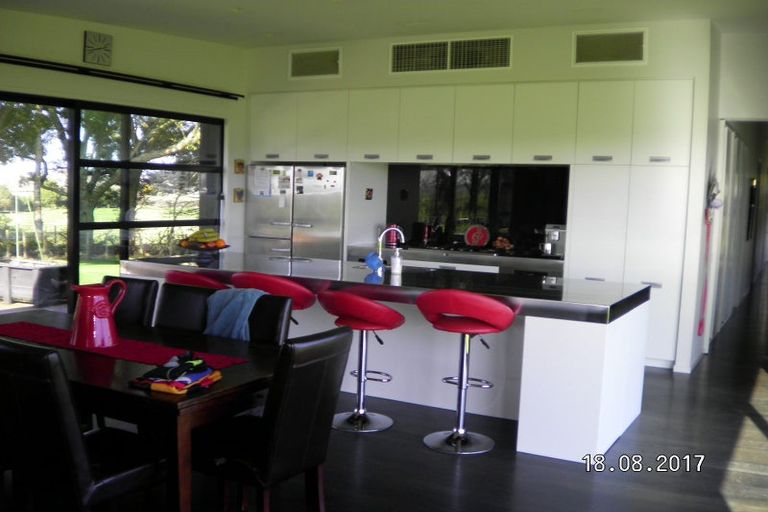 Photo of property in 32 Metcalfe Road, Ngahinapouri, Hamilton, 3290