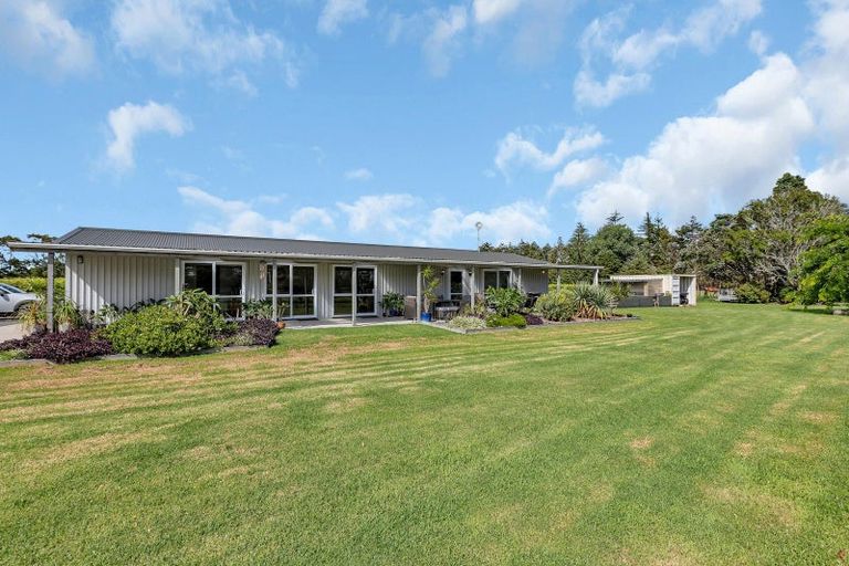 Photo of property in 712 One Tree Point Road, Ruakaka, Whangarei, 0171