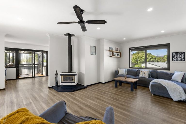 Photo of property in 14a Bayly Place, Te Puke, 3119