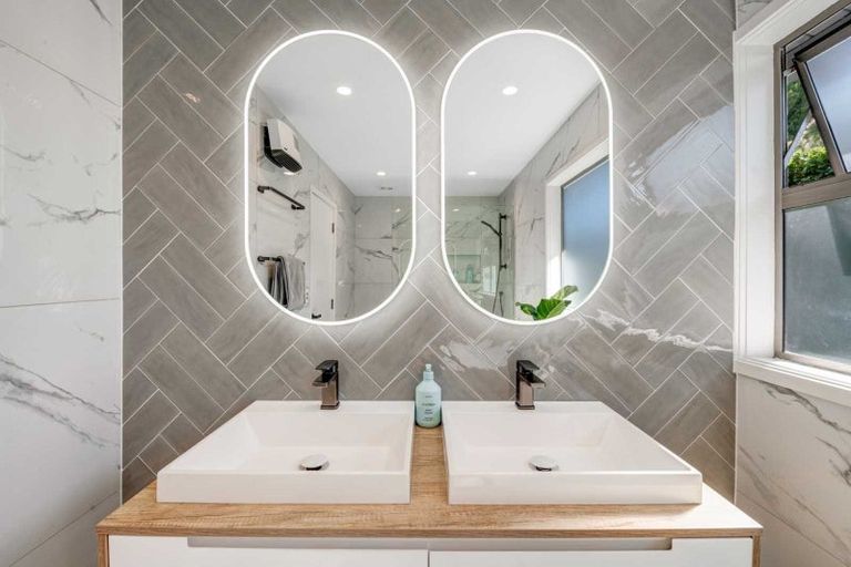 Photo of property in 18 Glengarry Avenue, Manly, Whangaparaoa, 0930