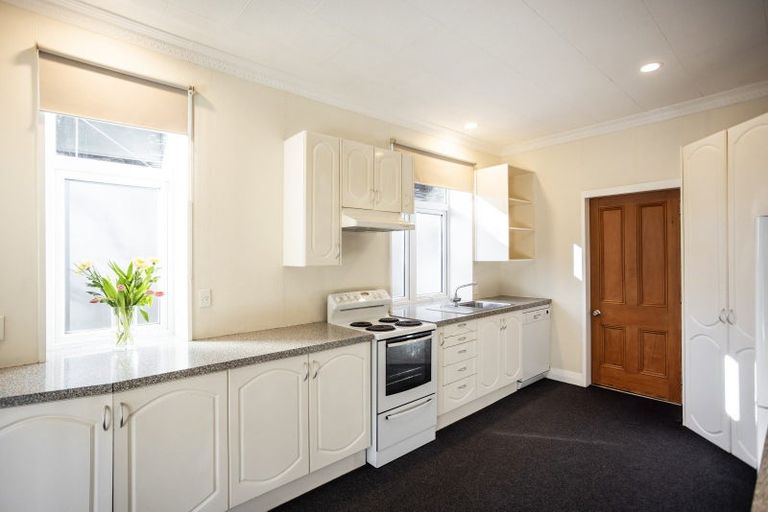 Photo of property in 16 William Street, Dunedin Central, Dunedin, 9016