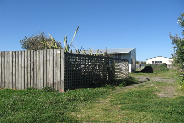 Photo of property in 47 Te Kiri Street, Himatangi Beach, Foxton, 4891