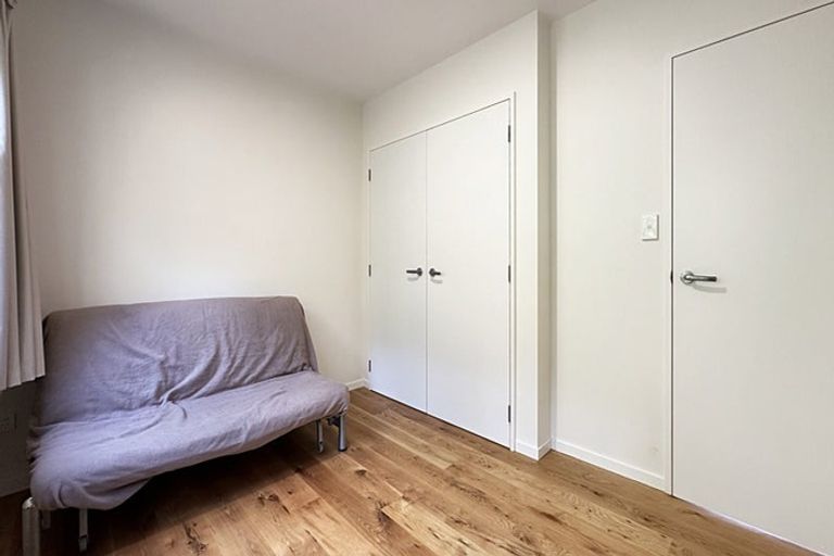 Photo of property in 144 Opanuku Road, Henderson Valley, Auckland, 0612