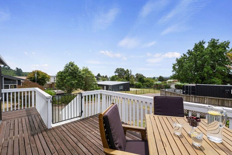 Photo of property in 18 Aoturoa Avenue, Rotoiti Forest, Rotorua, 3074