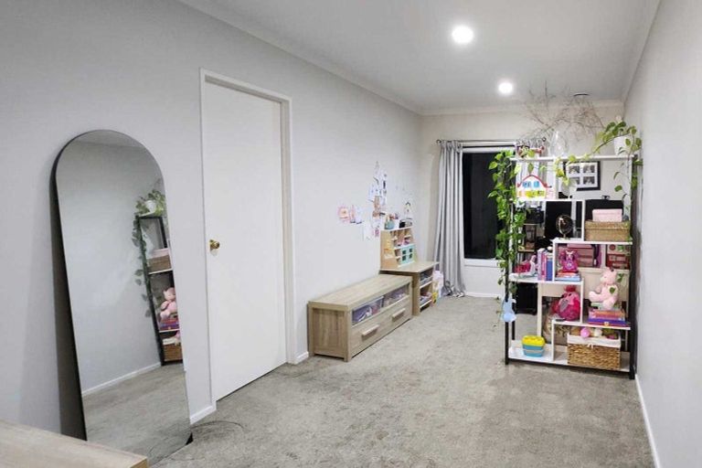 Photo of property in Tuscany Towers, 47/1 Ambrico Place, New Lynn, Auckland, 0600