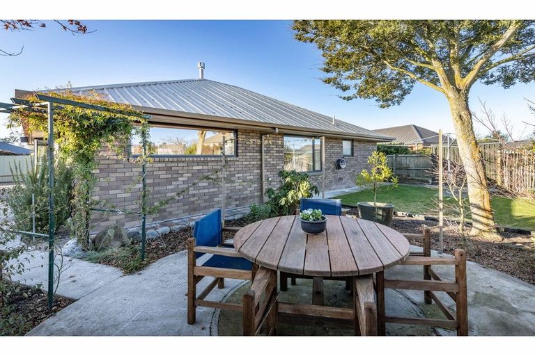Photo of property in 9b Wiltshire Court, Rangiora, 7400