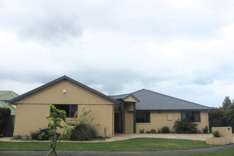 Photo of property in 15 Quantock Place, Burwood, Christchurch, 8083