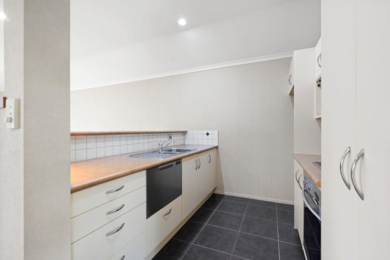 Photo of property in 15c Manning Street, Hamilton Central, Hamilton, 3204