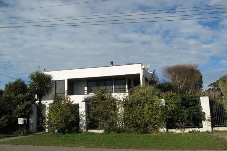 Photo of property in 5a Jervois Street, New Brighton, Christchurch, 8061