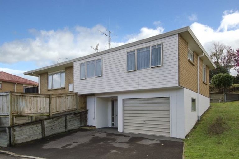 Photo of property in 4/51 Merivale Road, Parkvale, Tauranga, 3112