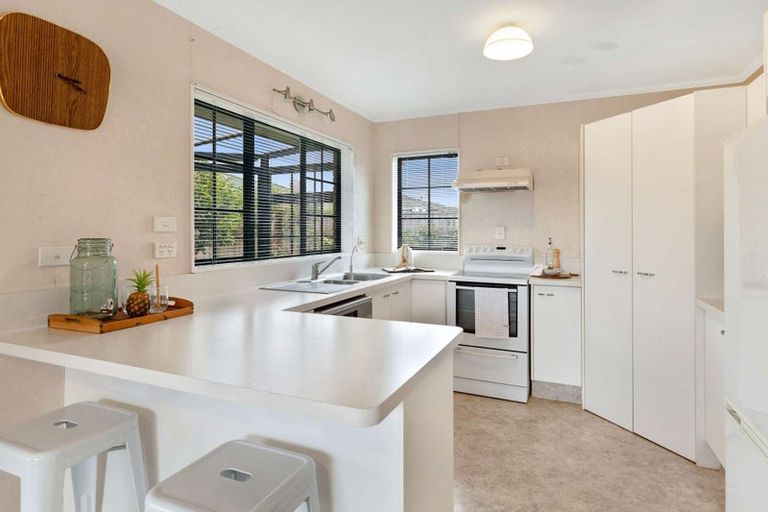 Photo of property in 6b Saint Helens Place, Tawhero, Whanganui, 4501