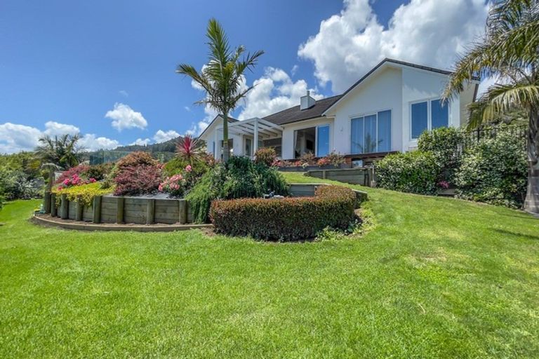 Photo of property in 11 Ngarimu Heights Row, Ngarimu Bay, Thames, 3575