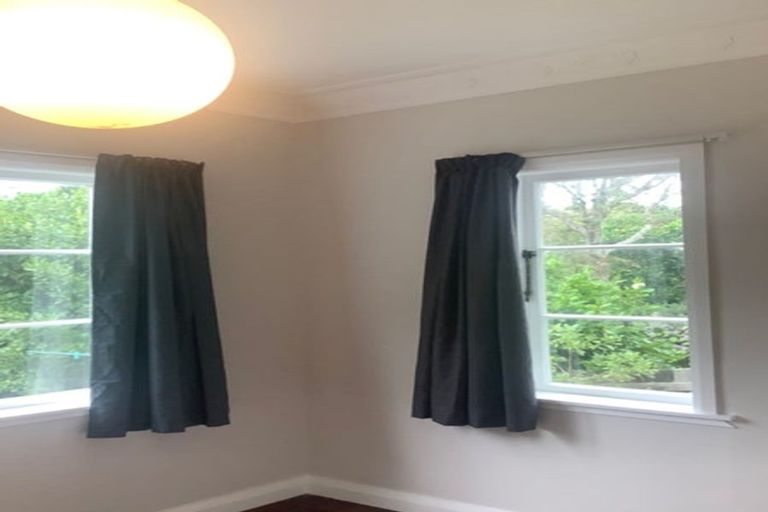 Photo of property in 28 Henry Street, Kilbirnie, Wellington, 6022