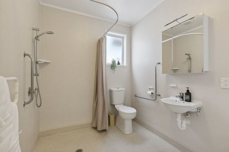 Photo of property in 32 Liffey Street, Island Bay, Wellington, 6023