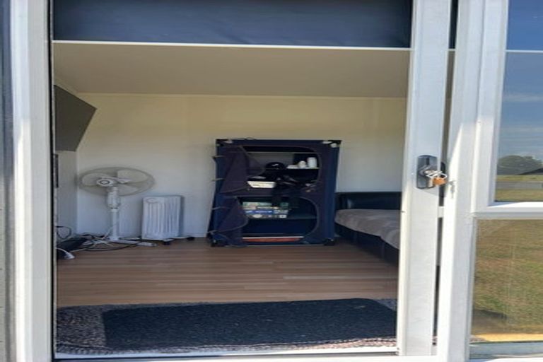 Photo of property in 7 Riria Way, Matarangi, 3592