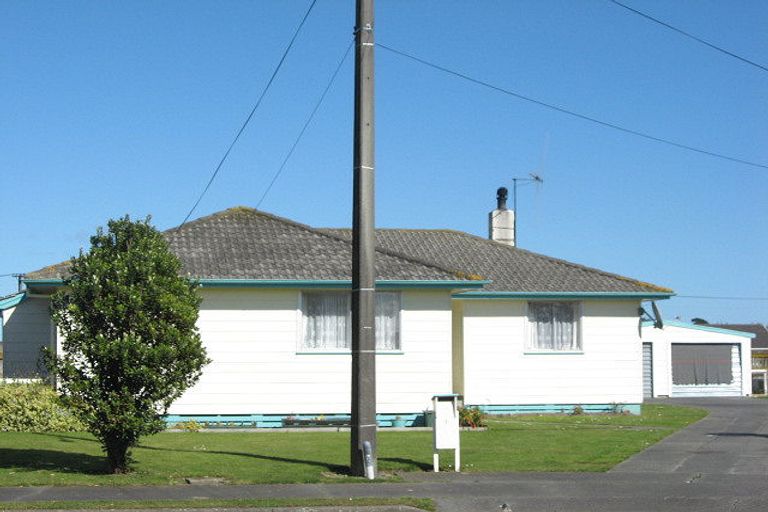 Photo of property in 1 Canberra Square, Bulls, 4818