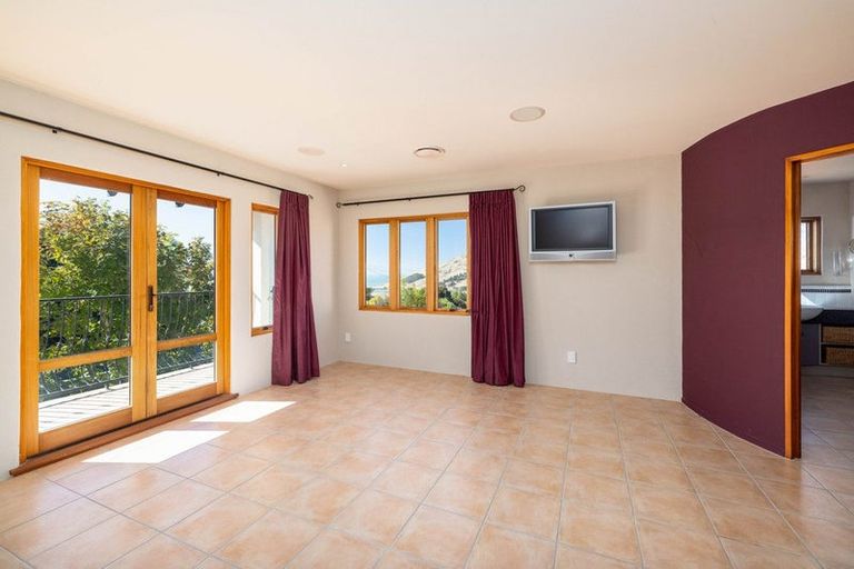 Photo of property in 10 Tau Crescent, Diamond Harbour, 8972