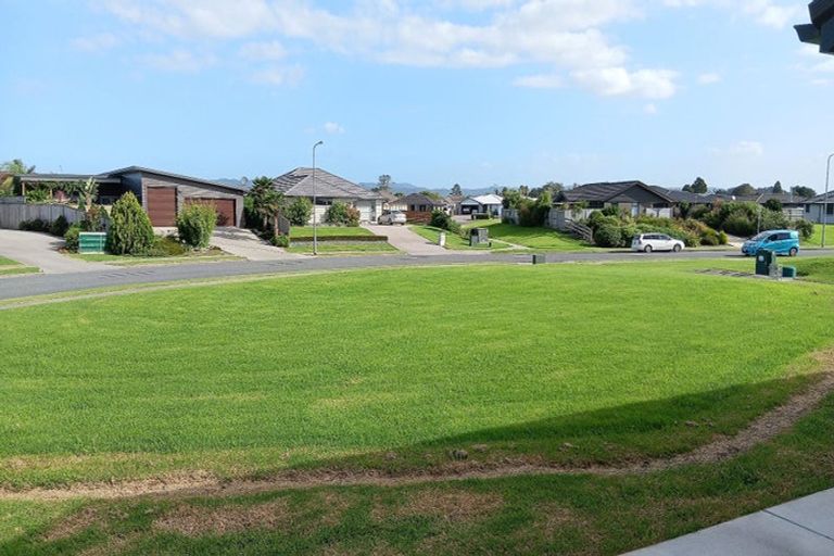 Photo of property in 16 Breton Drive, Waipu, 0510