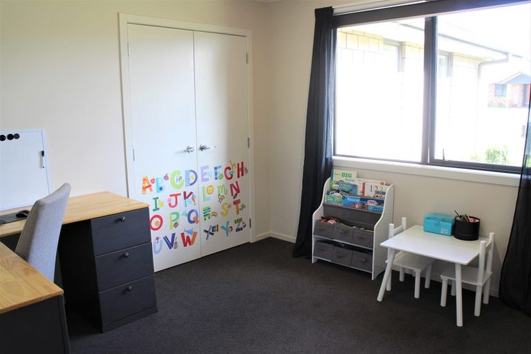 Photo of property in 27 Tallentire Crescent, Huntington, Hamilton, 3210