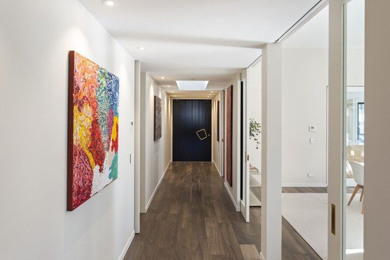 Photo of property in 32 Clifford Avenue, Merivale, Christchurch, 8014